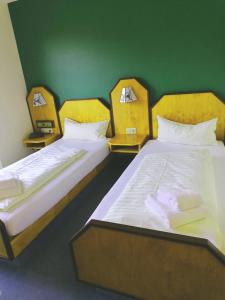 Postel nebo postele na pokoji v ubytování Haus zur Waldbrücke