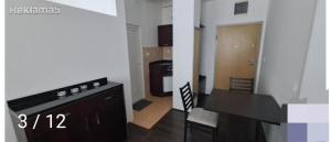 Kuhinja ili čajna kuhinja u objektu Apartmani Kuzman