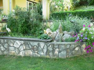 A garden outside Hársfa Szálló