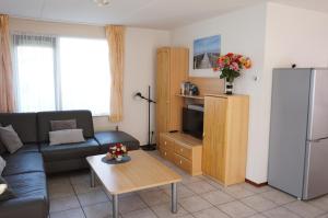 Køkken eller tekøkken på Kustverhuur, Park Schoneveld Stern 265