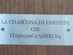 Certifikát, hodnocení, plakát nebo jiný dokument vystavený v ubytování LA CHASCONA DI FARNESE casa di tufo nel borgo