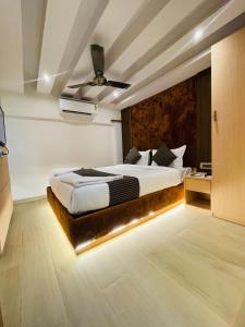 Postel nebo postele na pokoji v ubytování Hotel Winton