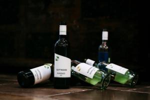 Joogid majutusasutuses Weingut Guttmann - Apartment Schwalbennester
