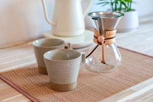 New! Japandi 4 1BR in Prime Location-1 min to STN的酒水