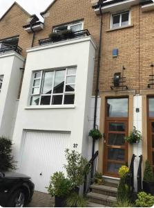 Hoone, kus puhkemaja asub