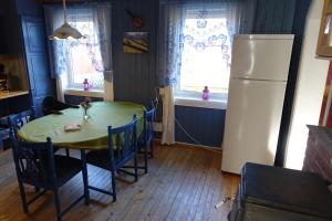 Kuchyň nebo kuchyňský kout v ubytování Guesthouse Hamran + 31 fotografií