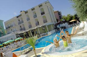 Afbeelding uit fotogalerij van Hotel Rosa Maria Elite in Bellaria-Igea Marina