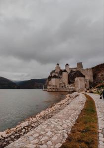 Příroda nedaleko prázdninového domu + 15 fotografií