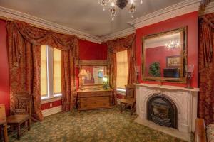 Μια τηλεόραση ή/και κέντρο ψυχαγωγίας στο Captain Merry Mansion