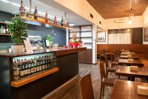 Reštaurácia alebo iné gastronomické zariadenie v ubytovaní Antica Villa Graziella Venice - Atika & Atif