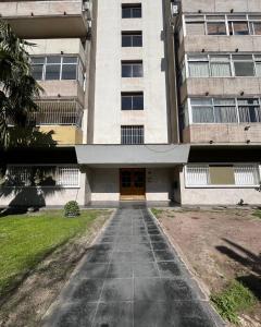 Budova, kde se apartmán nachází + 8 fotografií