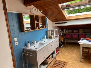Katil atau katil-katil dalam bilik di Villa bord de mer Pays Basque Bidart - Biarritz - Guethary - St Jean de Luz +7 gambar