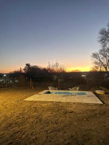 Swimmingpoolen hos eller tæt på La Casita