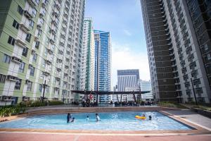 Πισίνα στο ή κοντά στο Cebu IT Park Pool Wifi 24h Checkin