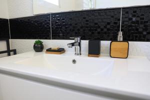 Fotografie z fotogalerie ubytování Villa Lanaïs v destinaci Baie-Mahault