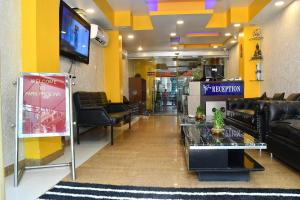 TV a/nebo společenská místnost v ubytování Hotel Chariot Inn Patna