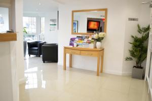 TV a/nebo společenská místnost v ubytování Hotel Express Newcastle Gateshead