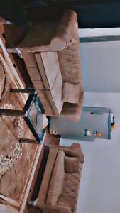 Posezení v ubytování القاهره الجديده غرفة للفتيات فقط