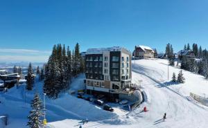 Aparthotel RAJSKA Jahorina v zimě