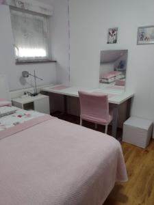 Postel nebo postele na pokoji v ubytování Apartman Breza