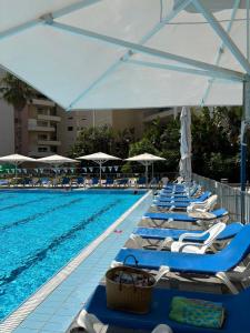 Hồ bơi trong/gần Sea Sun Sport