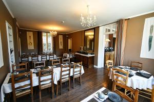 Restaurace v ubytování Hôtel Edelweiss