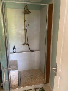 Kupaonica u objektu La Canopée - Appartement F2 avec piscine - vue mer