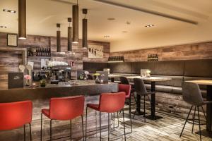 Kuchnia lub aneks kuchenny w obiekcie AlpenParks Hotel & Apartment Central Zell am See