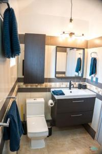 Ванная комната в Ocean One Beach Condos Cabarete