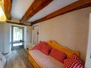 Postel nebo postele na pokoji v ubytování Le gîte du mas avec piscine