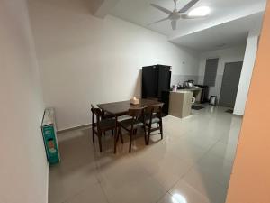 Billede fra billedgalleriet på Daisy Haven Homestay i Pulau Indah + 3 billeder