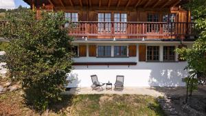 Un balcón o terraza en Himalayan vibes