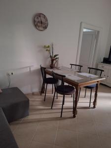 Posedenie v ubytovaní Apartman Fiume