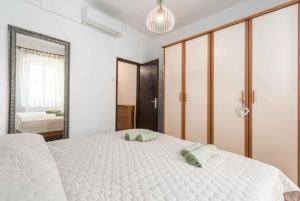 Posteľ alebo postele v izbe v ubytovaní Apartment in Porec - Istrien 9914