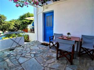 Patio alebo iná vonkajšia časť ubytovania Fragos Apartments