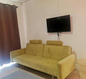 TV a/nebo společenská místnost v ubytování OneLove Apartment-La Gaulette
