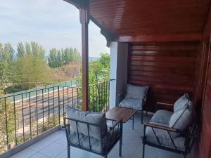 Balkón nebo terasa v ubytování Otel şahmaran