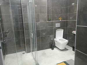Koupelna v ubytování Otel şahmaran + 37 fotografií