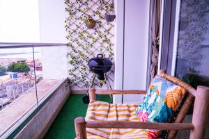 Istumisnurk majutusasutuses Beautiful and Stylish 2BR Appartment with a wide Beach View