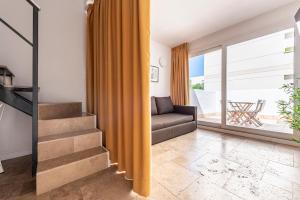Fotografie z fotogalerie ubytování DESACTIVADO Atico Duplex con Barbacoa y Terraza en Barri Port Maritim v destinaci Tarragona