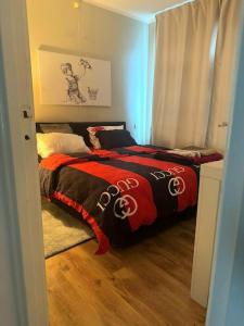 Katil atau katil-katil dalam bilik di Leuke Appartement in Ijmuiden