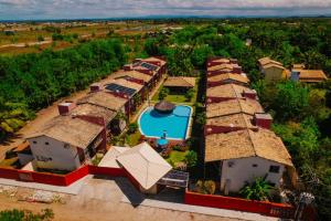 Kolam renang di atau dekat dengan Casa em Condomínio Conchas e Corais