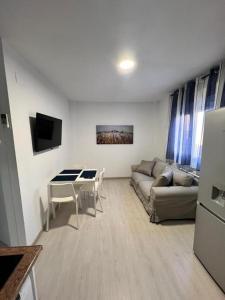 Μια τηλεόραση ή/και κέντρο ψυχαγωγίας στο NORIA 2A-2 personas