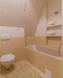 Łazienka w obiekcie Apartamenty Bukowina