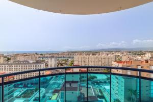 Bazén v ubytování Hotel Cibeles Playa nebo v jeho okolí