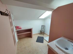 Fotografie z fotogalerie ubytování La Source Du Bonheur Chambres et Table d'Hôtes v destinaci Rieupeyroux