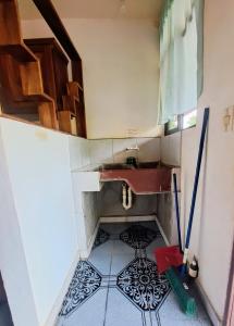 Ένα μπάνιο στο Cabinas Hoja del Bosque