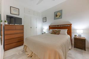 Posteľ alebo postele v izbe v ubytovaní Fancy 2BR in Golden Mile close to the beach