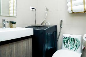 Galería fotográfica de Sapphira Manor Luxurious Condo by the Bay en Manila 136 fotos más