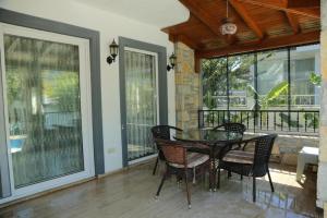 Balkón nebo terasa v ubytování Dalyan Dream Villa Zuhal